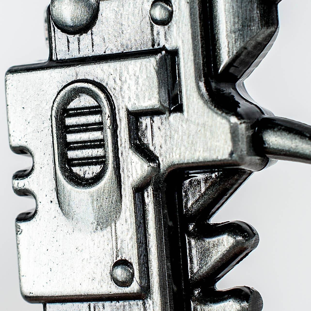 Warhammer 40,000: Chaos Chainsword Bottle Opener