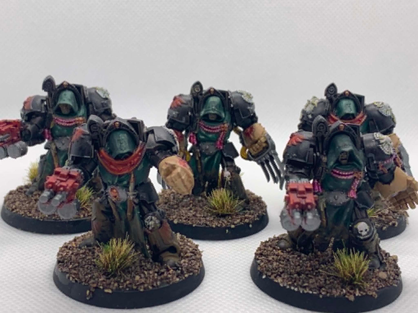 (Preowned) 40k - 5 Deathwing Terminators [Dark Angels]